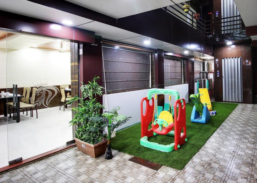 Daksh Hotel And Restaurant Talala Εξωτερικό φωτογραφία